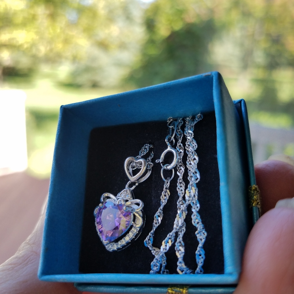 Swarovski Amethyst Heart White Gold plated NWT - Picture 8 of 8